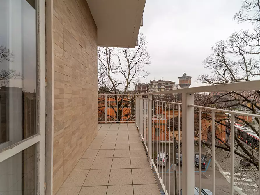 Immagine 24 di Quadrilocale in affitto  in Piazzale Tomaso Barbieri 1 a Parma