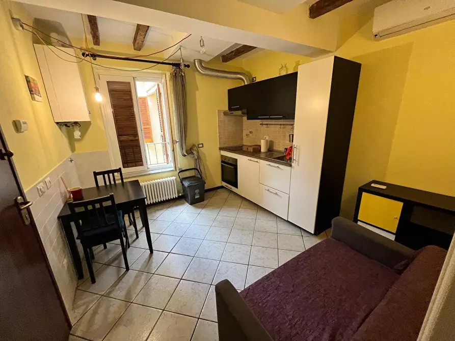 Immagine 1 di Bilocale in affitto  in Borgo delle Colonne 36 a Parma