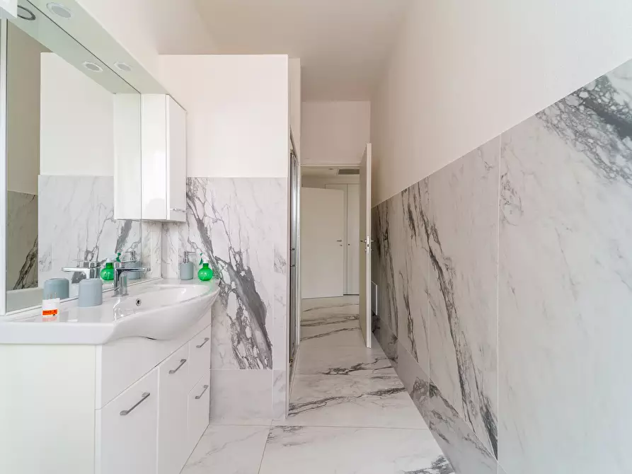 Immagine 11 di Quadrilocale in affitto  in Piazzale Tomaso Barbieri 1 a Parma