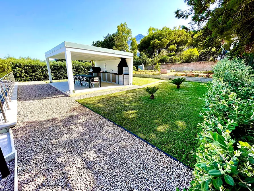 Immagine 59 di Casa semindipendente in vendita  a Altavilla Milicia