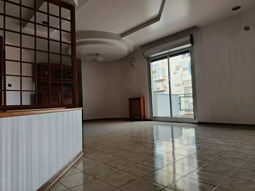 Immagine 10 di Pentalocale in vendita  a Palermo