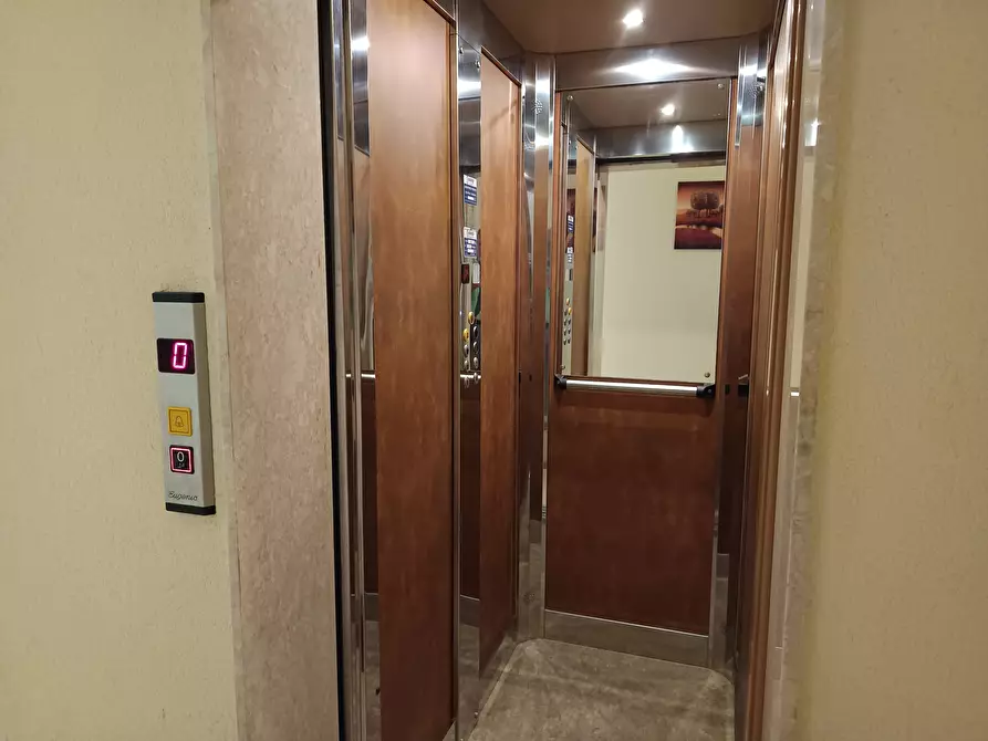 Immagine 45 di Appartamento in vendita  a Castellammare Del Golfo