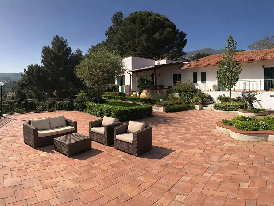 Immagine 6 di Villa in vendita  a Trabia