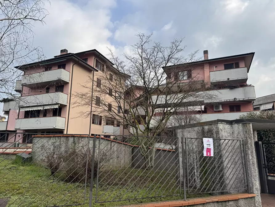 Immagine 1 di Ufficio in vendita  in via Marini 14 a Lodi