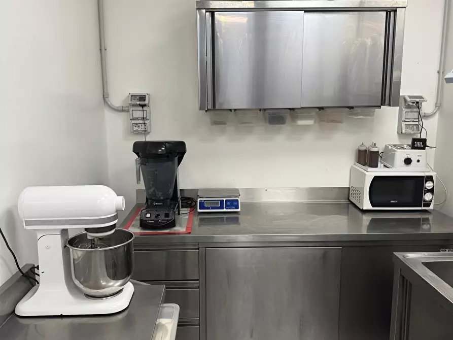 Immagine 9 di Gelateria in vendita  in Via Leonardo da Vinci 1 a Bagnolo Cremasco