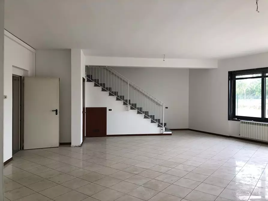 Immagine 7 di Capannone industriale in affitto  in VIA VARALLI 49 a Codogno