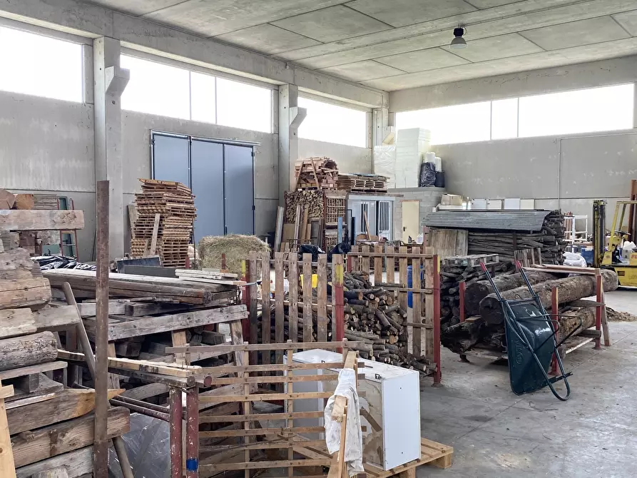 Immagine 6 di Capannone industriale in vendita  in Vicolo Granata 37 a Casalpusterlengo