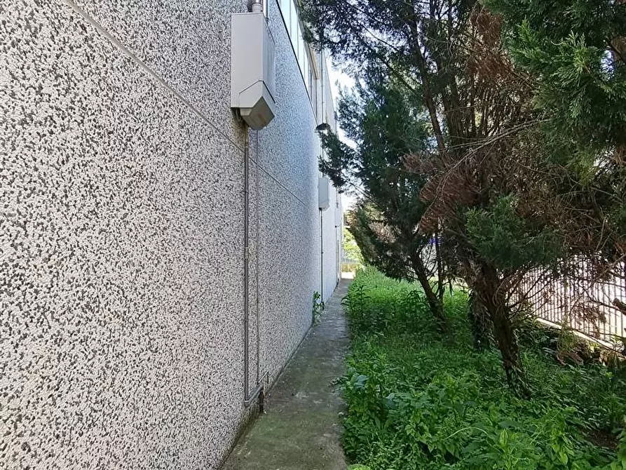 Immagine 13 di Capannone industriale in vendita  in Via G. Curioni 4 a Galgagnano