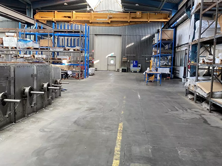 Immagine 17 di Capannone industriale in vendita  in Via delle Industrie a Guardamiglio