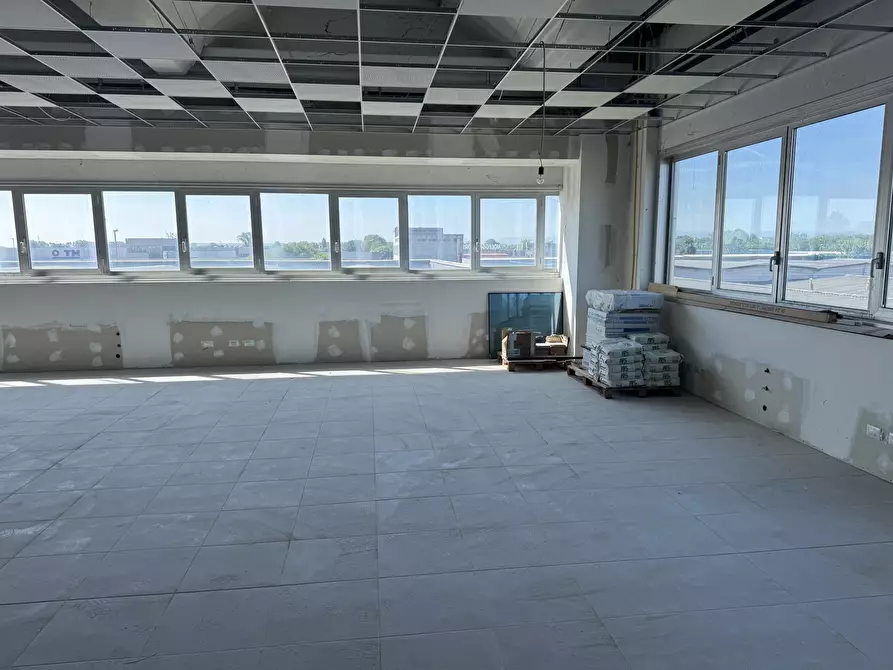 Immagine 3 di Ufficio in affitto  in Via Maestri del Lavoro a Sant'angelo Lodigiano