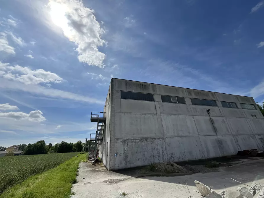Immagine 18 di Capannone industriale in vendita  in Via Einstein 6 a Villanterio