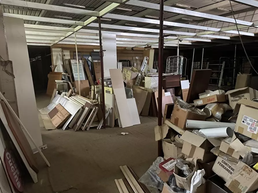 Immagine 25 di Capannone industriale in vendita  a Caselle Landi