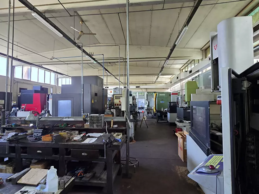 Immagine 8 di Capannone industriale in vendita  in Via Sandro pertini 9 a Miradolo Terme