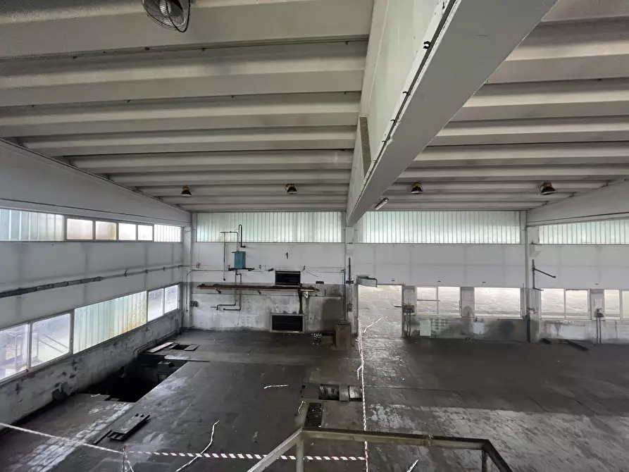 Immagine 36 di Capannone industriale in vendita  in Via Po 2 a Codogno