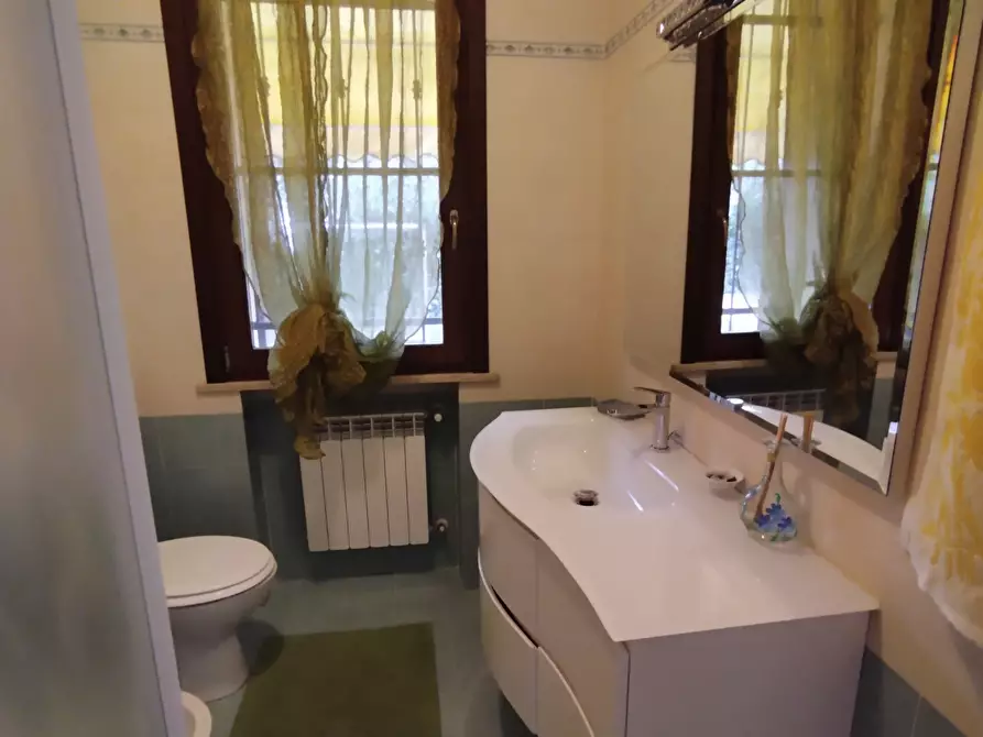 Immagine 7 di Villa in vendita  in Via Pietro Nenni 2B a Martignana Di Po