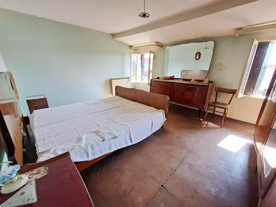 Immagine 10 di Porzione di casa in vendita  a Rovigo