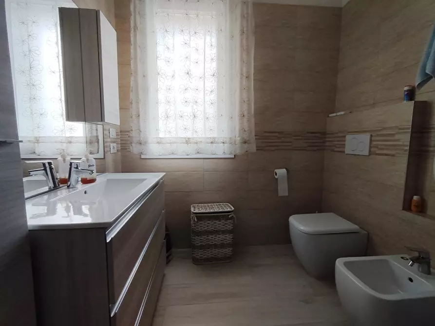 Immagine 18 di Casa bifamiliare in vendita  a Pontecchio Polesine