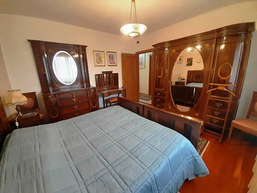 Immagine 14 di Appartamento in vendita  a Rovigo