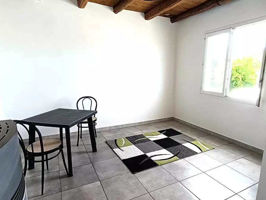 Immagine 2 di Rustico / casale in vendita  a Polesella