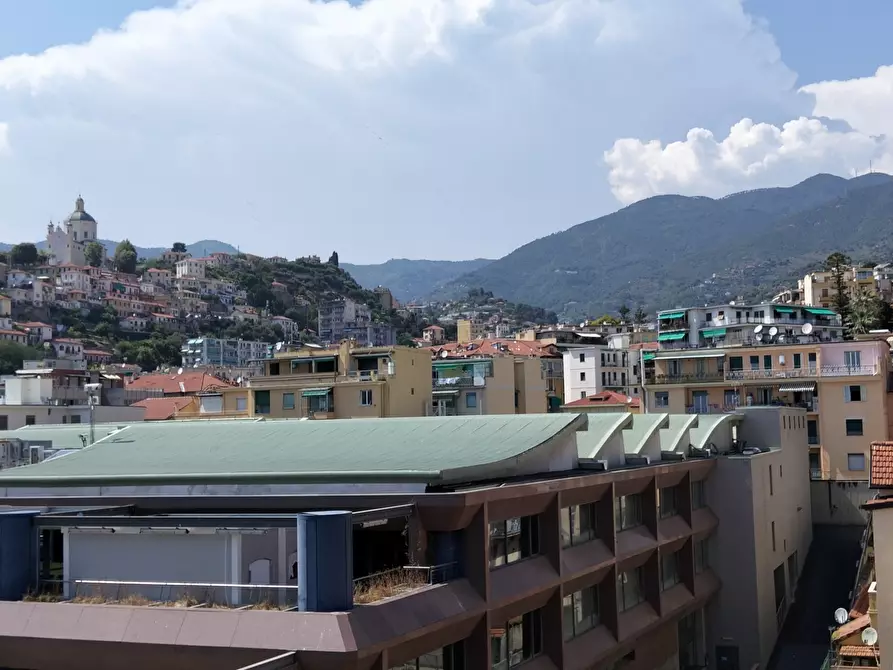 Immagine 18 di Attico in vendita  a San Remo