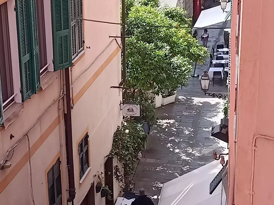 Immagine 24 di Trilocale in vendita  a San Remo