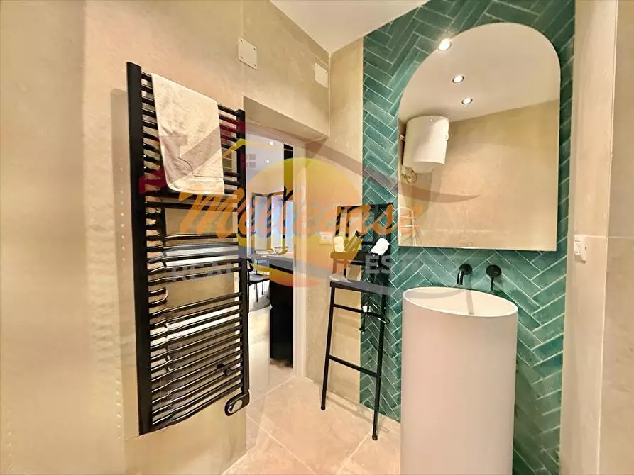 Immagine 1 di Bilocale in vendita  in VIA DELLA GIUDECCA a Siracusa