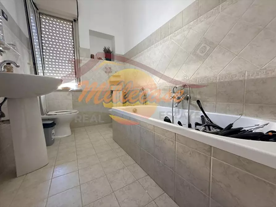 Immagine 11 di Quadrilocale in vendita  in VIA VANVITELLI a Siracusa