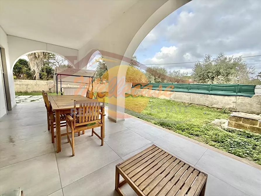 Immagine 10 di Appartamento in vendita  in VIA CAPO MURRO DI PORCO a Siracusa