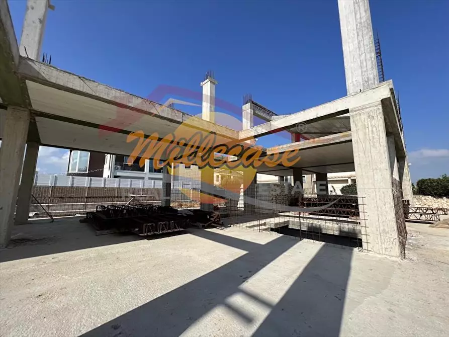 Immagine 26 di Villa in vendita  a Siracusa