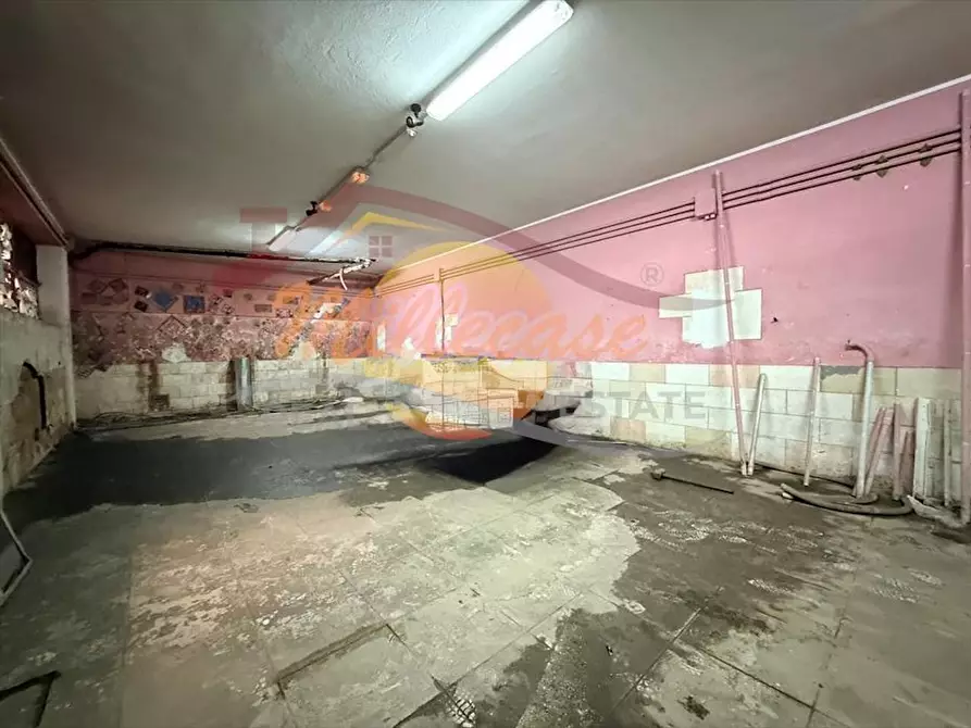 Immagine 22 di Locale commerciale in vendita  in Viale Zecchino a Siracusa