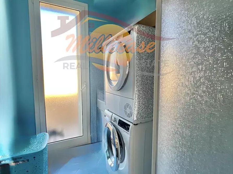 Immagine 24 di Casa bifamiliare in vendita  in Via Pippo Fava a Siracusa