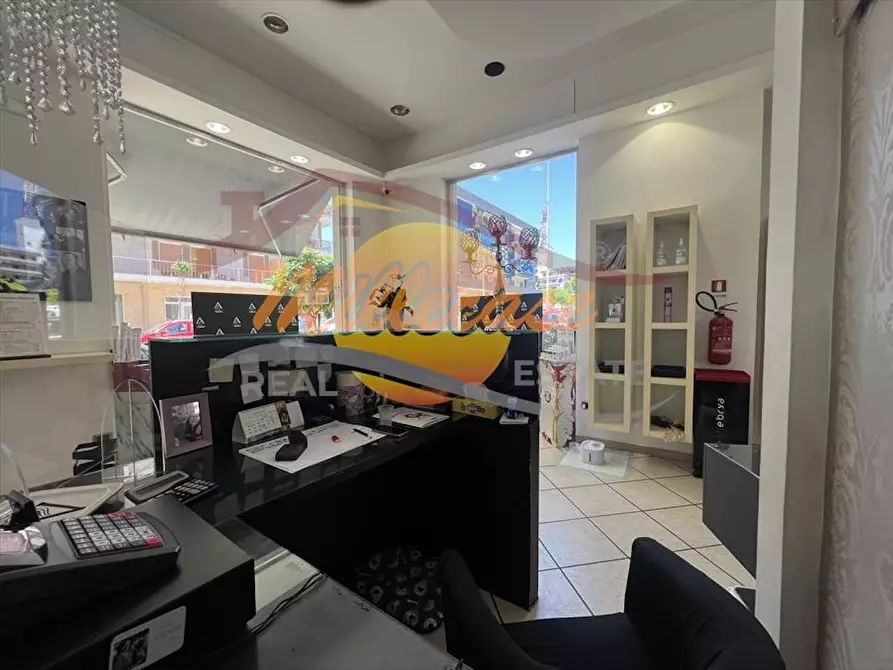 Immagine 13 di Locale commerciale in vendita  in VIALE TICA a Siracusa