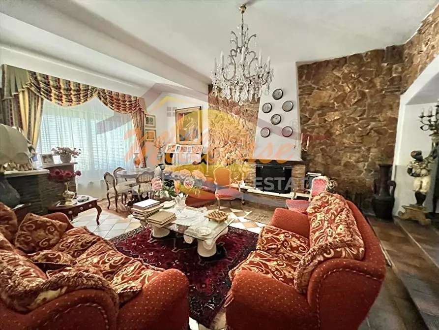 Immagine 22 di Villa in vendita  in Via Luigi Maria Monti a Siracusa
