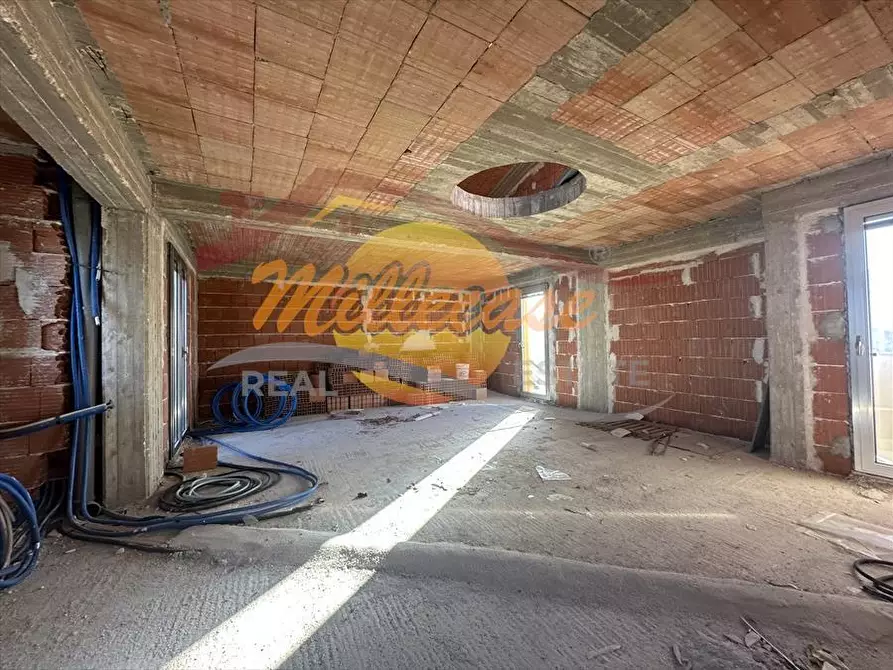 Immagine 16 di Trilocale in vendita  in VIALE GARRONE a Siracusa