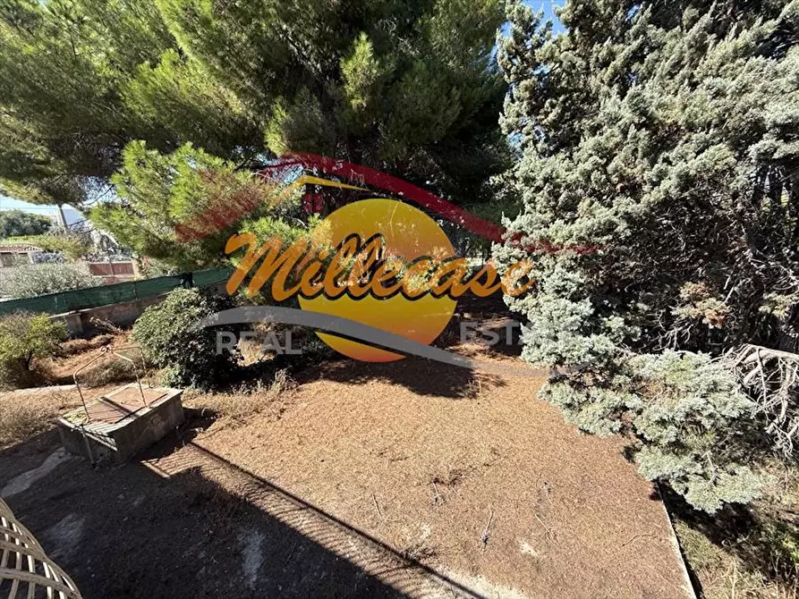 Immagine 24 di Villa in vendita  in VIA MAR DI BERING a Siracusa