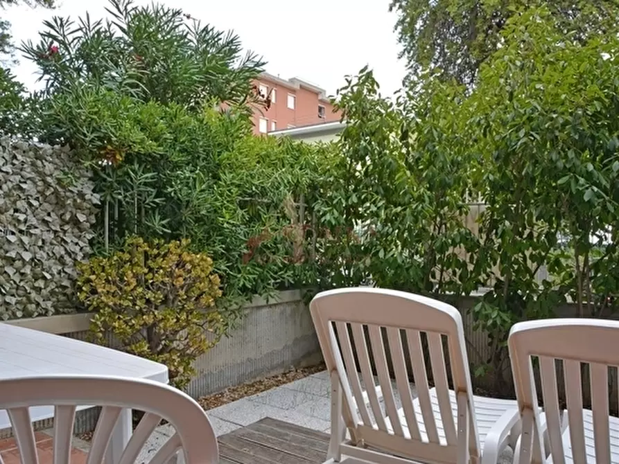 Immagine 8 di Trilocale in vendita  in Viale Europa a San Bartolomeo Al Mare