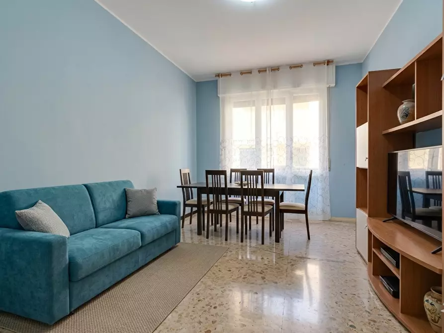 Immagine 1 di Bilocale in vendita  in Via Roma 123 a San Bartolomeo Al Mare