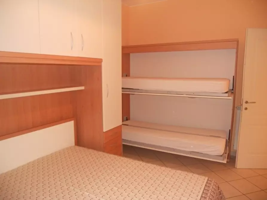 Immagine 28 di Trilocale in affitto  in Via della Torre 9 a San Bartolomeo Al Mare