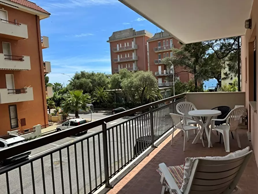 Immagine 30 di Trilocale in affitto  a San Bartolomeo Al Mare