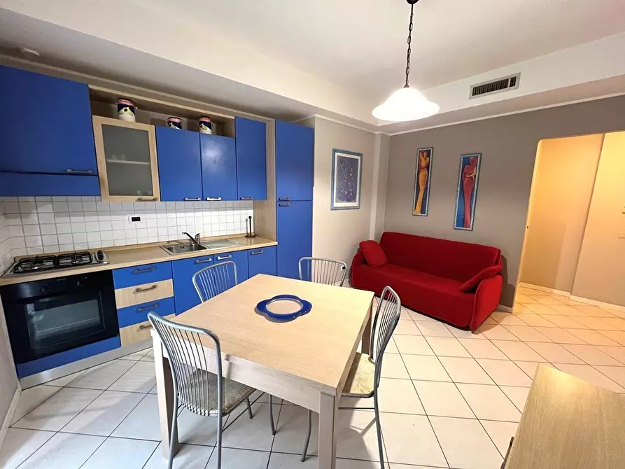 Immagine 20 di Bilocale in affitto  in Via Lungofiume 12 a San Bartolomeo Al Mare