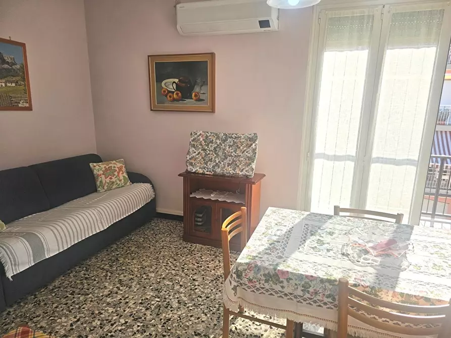 Immagine 30 di Bilocale in vendita  in Via Sicilia 9 a San Bartolomeo Al Mare