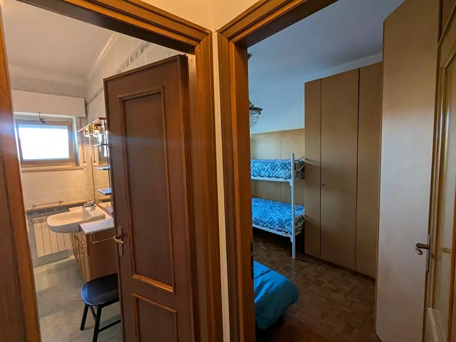 Immagine 27 di Attico in vendita  in Viale Europa 5 a San Bartolomeo Al Mare