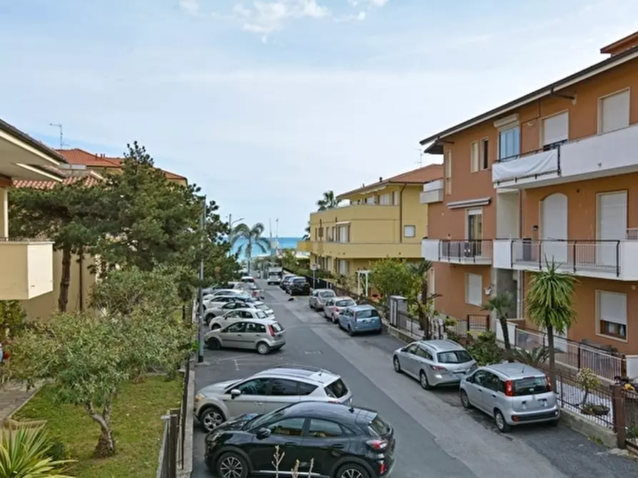Immagine 12 di Trilocale in affitto  in Via Ville Nuove 11 a Diano Marina