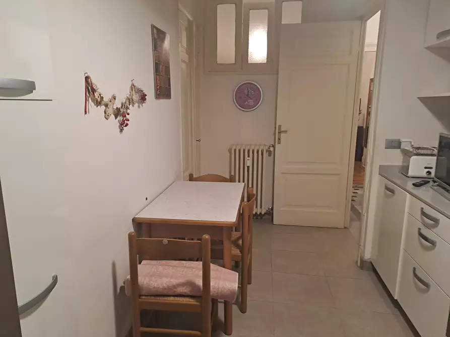 Immagine 3 di Trilocale in affitto  in VIA GIACINTO COLLEGNO 5 a Torino