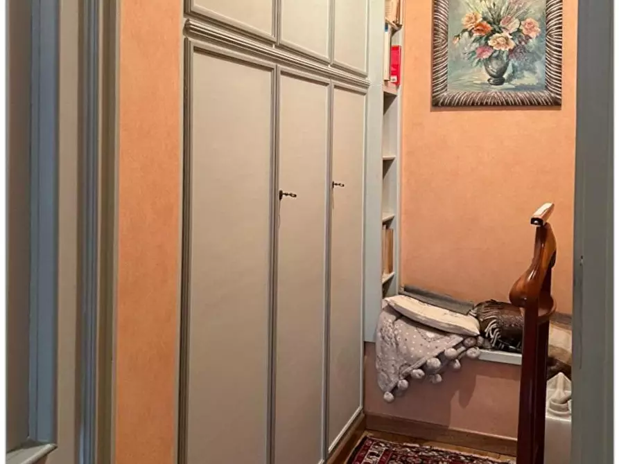 Immagine 17 di Pentalocale in affitto  a Torino