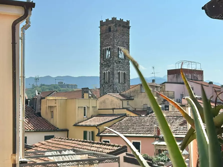 Immagine 24 di Quadrilocale in vendita  a Sarzana