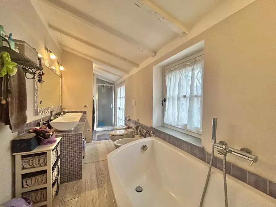 Immagine 19 di Terratetto in vendita  a Sarzana