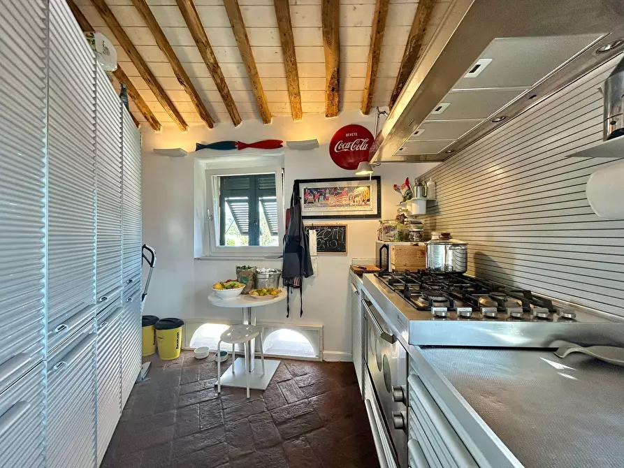 Immagine 24 di Quadrilocale in vendita  a Sarzana