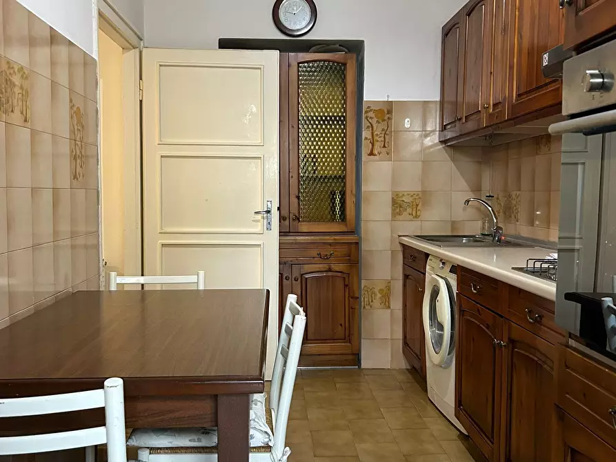 Immagine 10 di Quadrilocale in vendita  a Sarzana