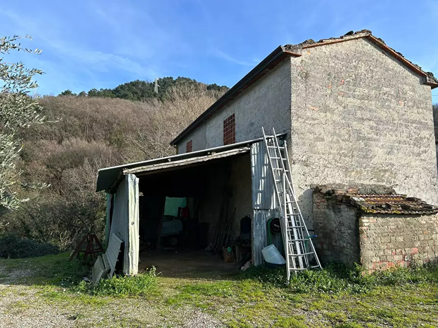 Immagine 1 di Rustico / casale in vendita  a Castelnuovo Magra